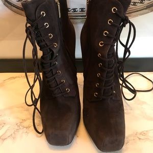 Dolce and gabanna ankle boots